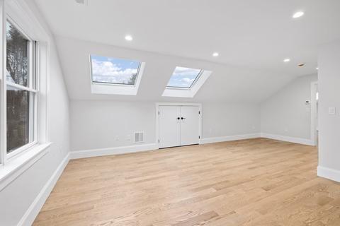 547 Webster St, Needham, MA 02494 photo 29