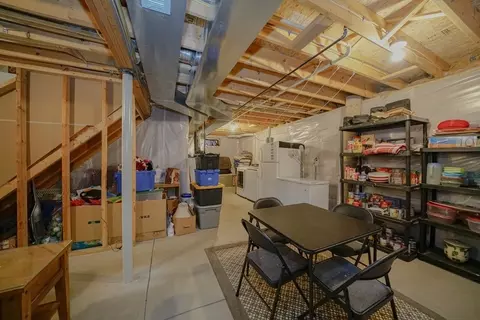 412 Kent, Springfield, MA 01129 photo 36