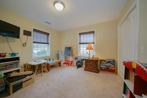 412 Kent, Springfield, MA 01129 photo 33