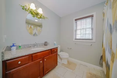 412 Kent, Springfield, MA 01129 photo 19