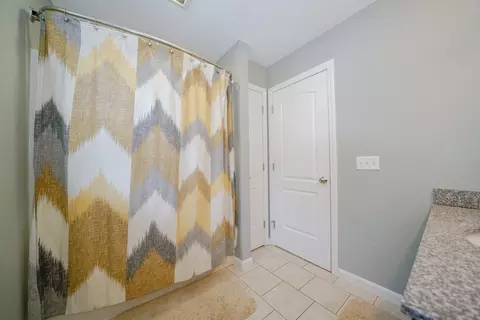412 Kent, Springfield, MA 01129 photo 18