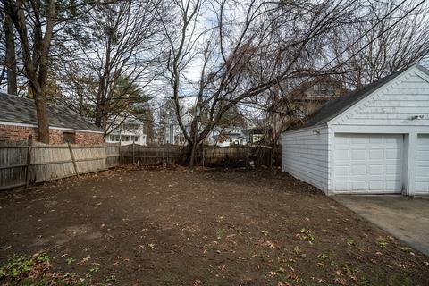 33 Eckington St, Springfield, MA 01108 photo 39