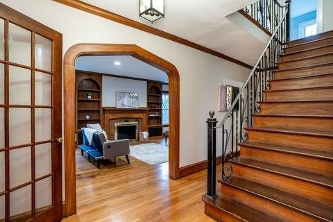 33 Eckington St, Springfield, MA 01108 photo 6