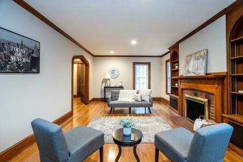 33 Eckington St, Springfield, MA 01108 photo 5