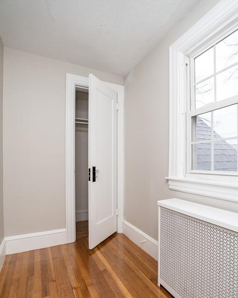 33 Eckington St, Springfield, MA 01108 photo 21