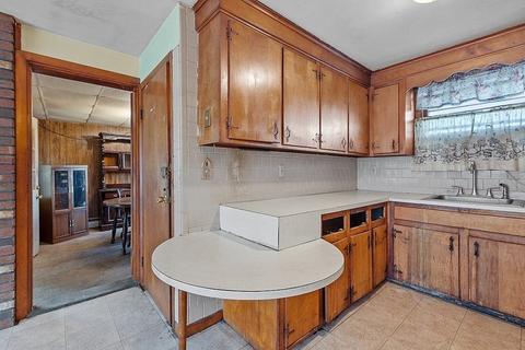 21 Kenberma Rd, Worcester, MA 01604 photo 13
