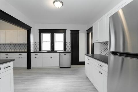 747 Saint James Ave, Springfield, MA 01104 photo 14