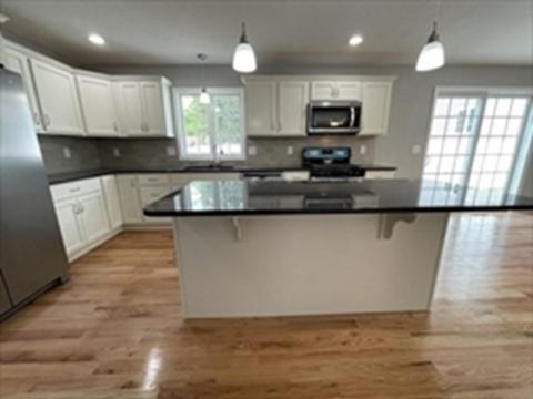 1304 Sumner, Springfield, MA 01118 photo 2