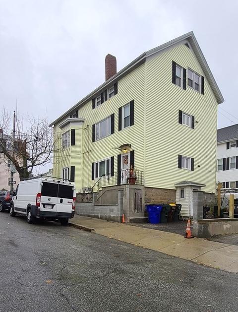 261 Ridge St, Fall River, MA 02721 photo 2
