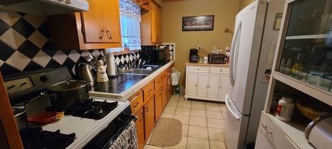 261 Ridge St, Fall River, MA 02721 photo 7