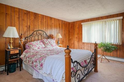 511 Maple St, Franklin, MA 02038 photo 22