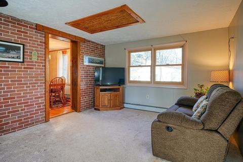 511 Maple St, Franklin, MA 02038 photo 17
