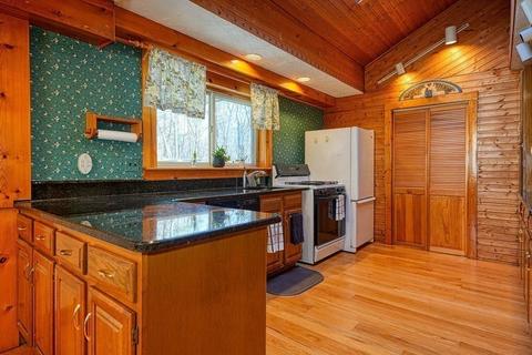 511 Maple St, Franklin, MA 02038 photo 4