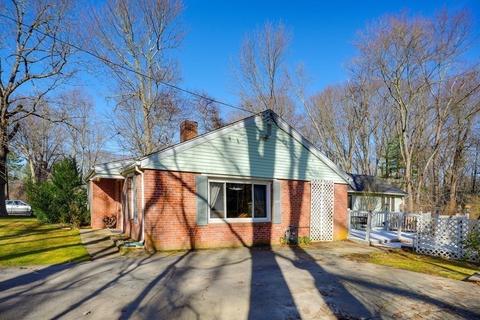 511 Maple St, Franklin, MA 02038 photo 24
