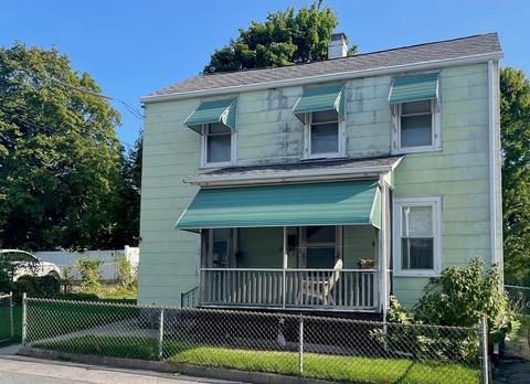 28 Mcdonald St, Dedham, MA 02026 photo 2
