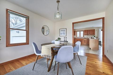 35 Clapp St, Easthampton, MA 01027 photo 7