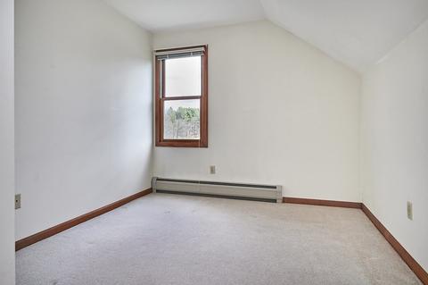 35 Clapp St, Easthampton, MA 01027 photo 21