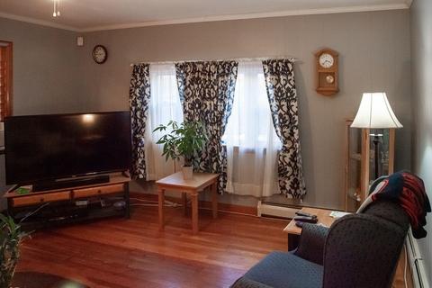 112 School St, Fall River, MA 02720 photo 2