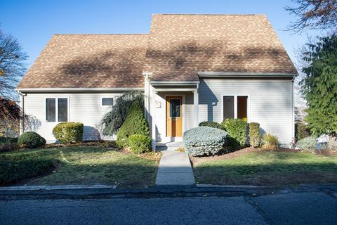 252 Adams St, Fall River, MA 02720 photo 1