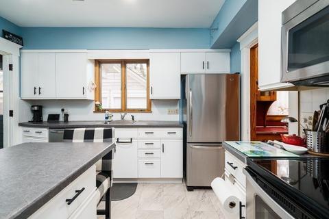 115 Kimberly Ave, Springfield, MA 01108 photo 19