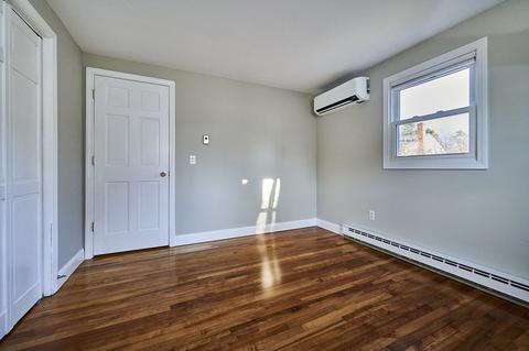 8 Jones Dr, Easthampton, MA 01027 photo 12