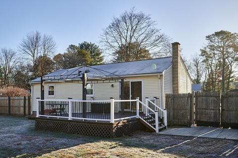 8 Jones Dr, Easthampton, MA 01027 photo 21