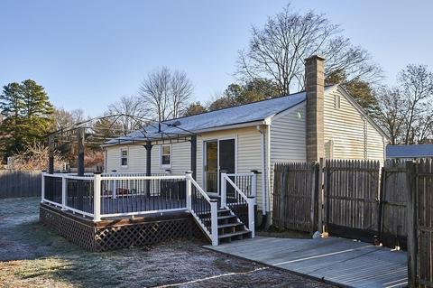 8 Jones Dr, Easthampton, MA 01027 photo 20