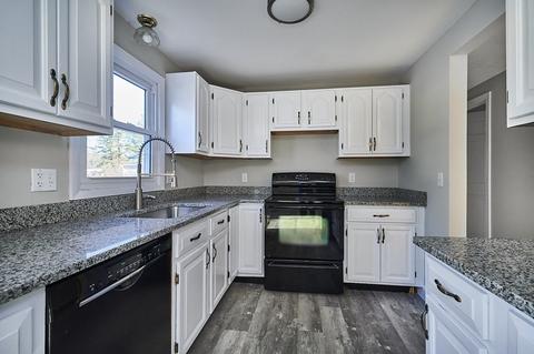 8 Jones Dr, Easthampton, MA 01027 photo 2