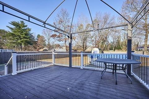 8 Jones Dr, Easthampton, MA 01027 photo 22