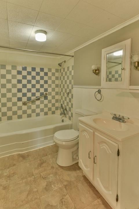 118 Worcester Rd, Webster, MA 01570 photo 41