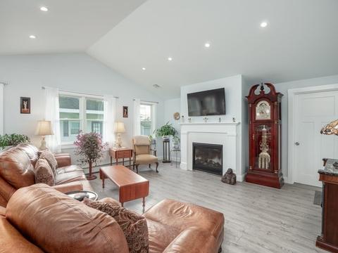 15 Bluepoint Rd, Fairhaven, MA 02719 photo 11