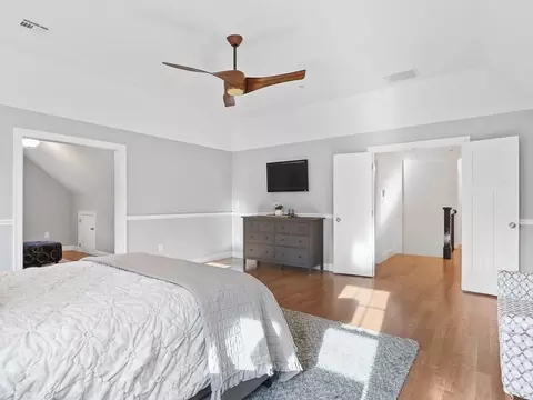 834 Central Ave, Needham, MA 02492 photo 28