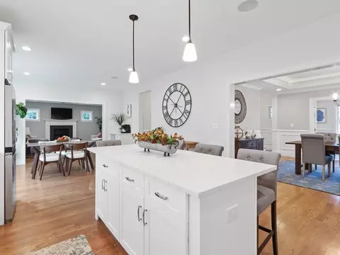 834 Central Ave, Needham, MA 02492 photo 9