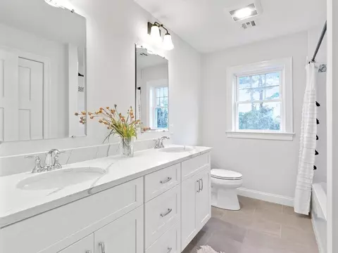 834 Central Ave, Needham, MA 02492 photo 35