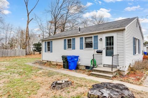 57 Champlain Ave, Springfield, MA 01151 photo 1