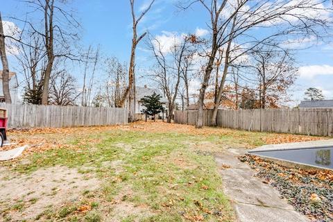 57 Champlain Ave, Springfield, MA 01151 photo 22