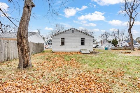 57 Champlain Ave, Springfield, MA 01151 photo 21