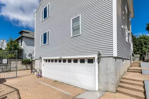 62 5 64 Laurel St, Worcester, MA 01605 photo 17