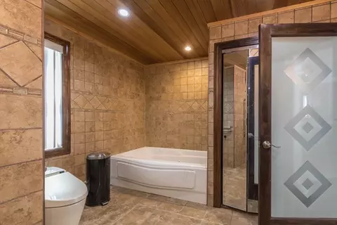 62 5 64 Laurel St, Worcester, MA 01605 photo 8