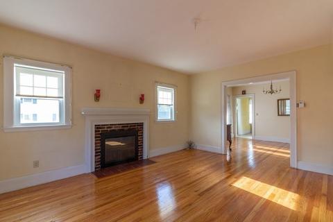 4 Devon, Beverly, MA 01915 photo 4