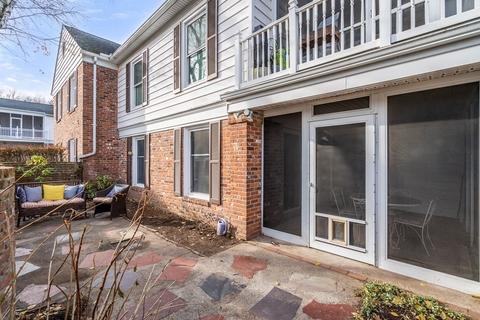 30 Halifax Ct #A, Springfield, MA 01108 photo 7