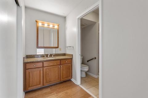 30 Halifax Ct #A, Springfield, MA 01108 photo 21