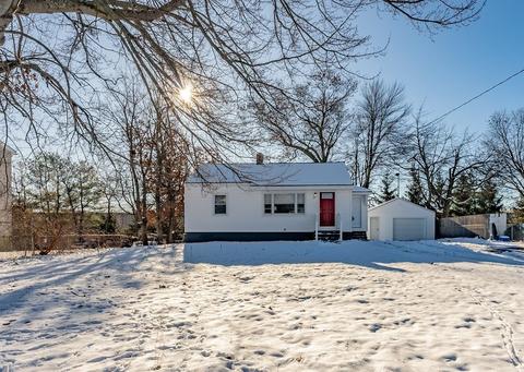 57 Edbert St, Chicopee, MA 01020 photo 1