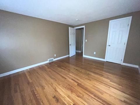 26 Brewster St, Springfield, MA 01119 photo 11
