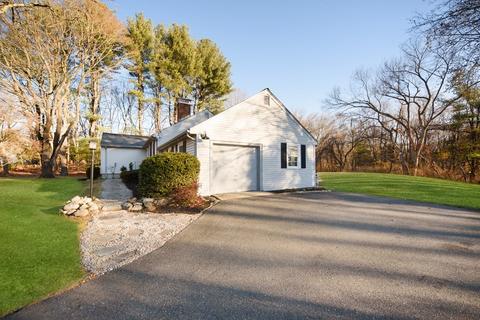 70 Taylor Rd, Acton, MA 01720 photo 2