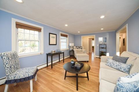 70 Taylor Rd, Acton, MA 01720 photo 4