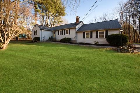 70 Taylor Rd, Acton, MA 01720 photo 1