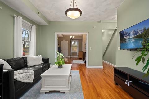 32 John #A, Reading, MA 01867 photo 5