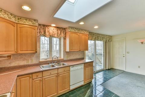 22 Jaybee Ave, Dudley, MA 01571 photo 20