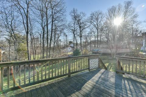 22 Jaybee Ave, Dudley, MA 01571 photo 10